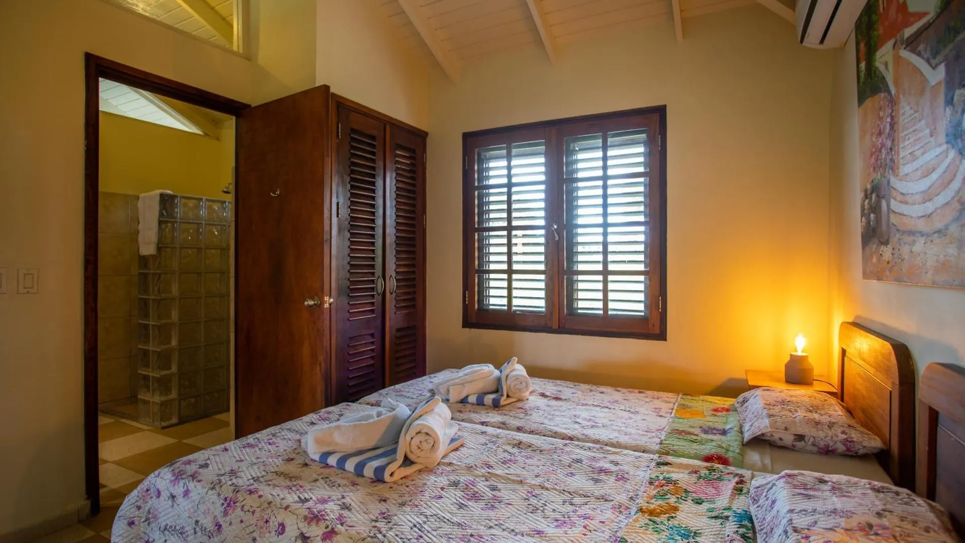 Blue Bay Villa'S 0*, Blauw Baai