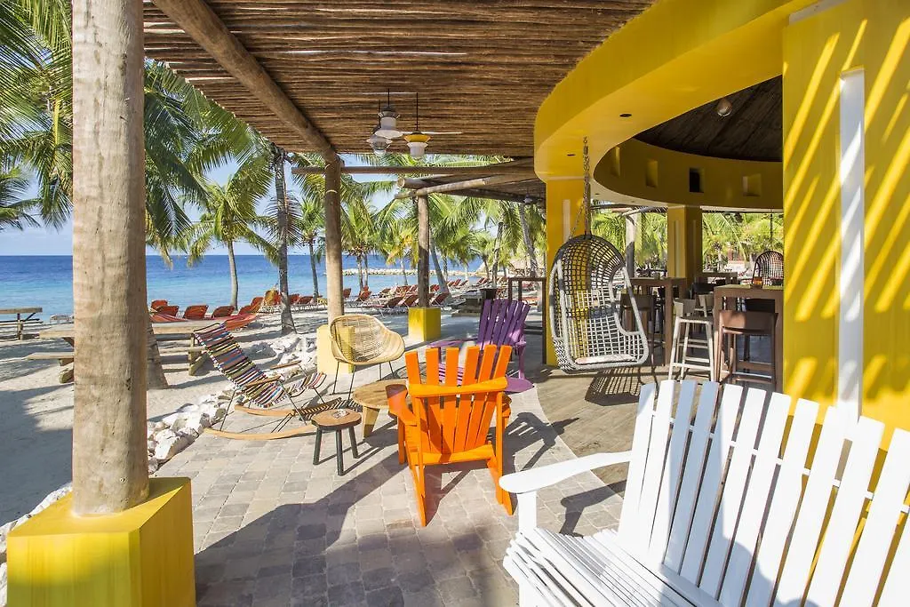 Blue Bay Villa'S  Blauw Baai